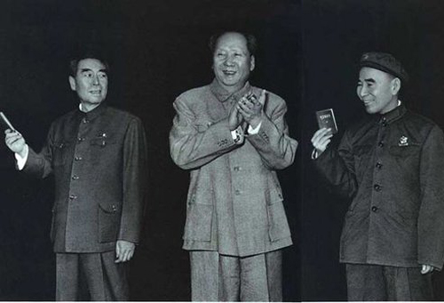 大跃进天灾人祸 毛泽东为何点名批评周恩来?